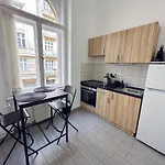 Апартаменты Sunny Castle