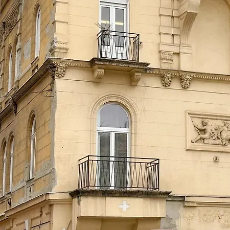 Sunny Castle Διαμέρισμα *